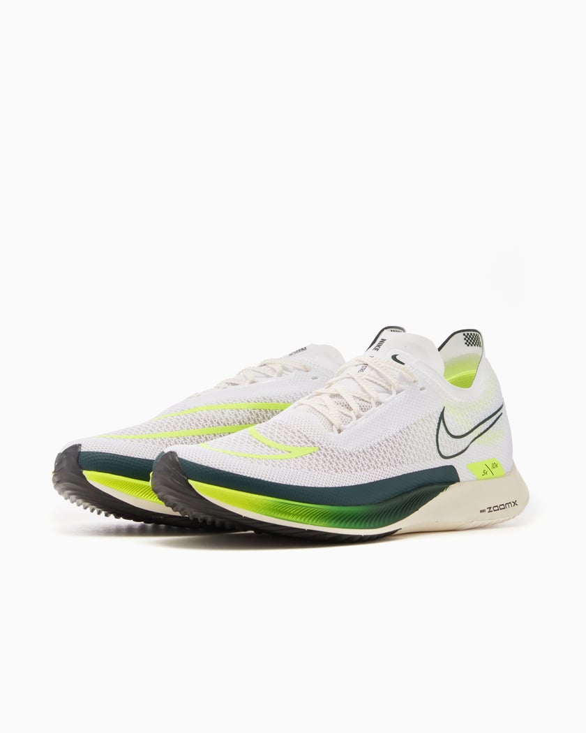 Nike ZoomX Streakfly