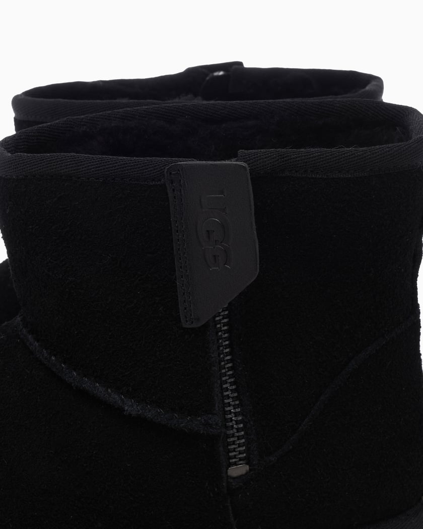 UGG® Women's Classic Mini Bailey Zip