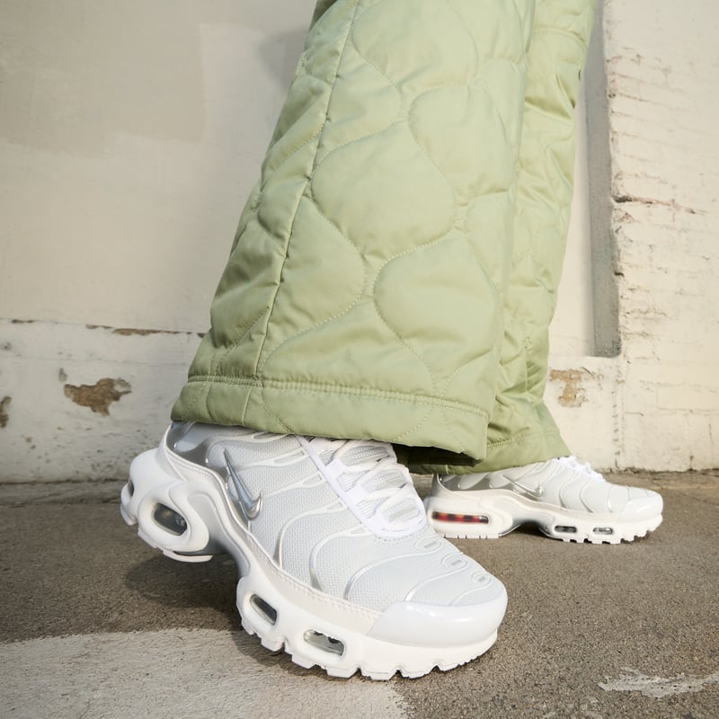 Nike Air Max Plus TN Sail