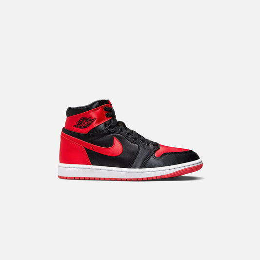 Air Jordan 1 Retro High OG "Satin Bred"