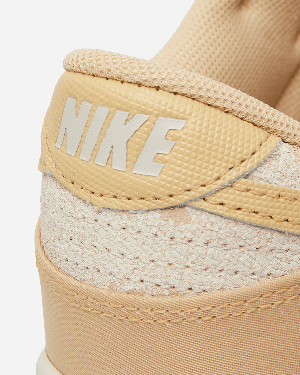 Nike Dunk Low Snakeskin Light Orewood Brown