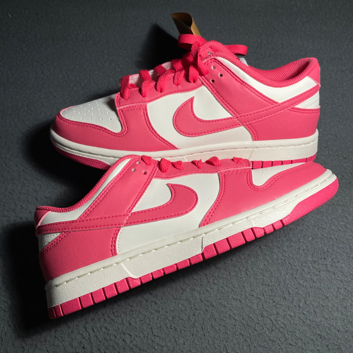 Nike Dunk Low "Aster Pink"