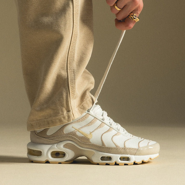 Nike Air Max Plus Premium "Pale Vanilla Sanddrift"