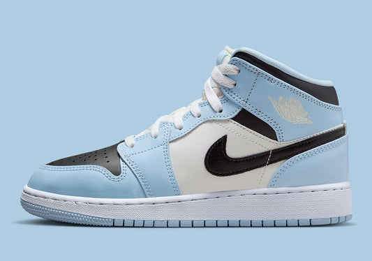 Air Jordan 1 Mid "Ice Blue"