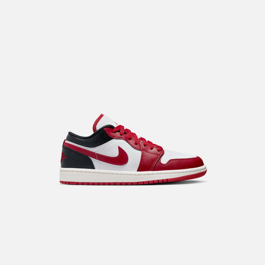 Air Jordan 1 Low "Reverse Black Toe"