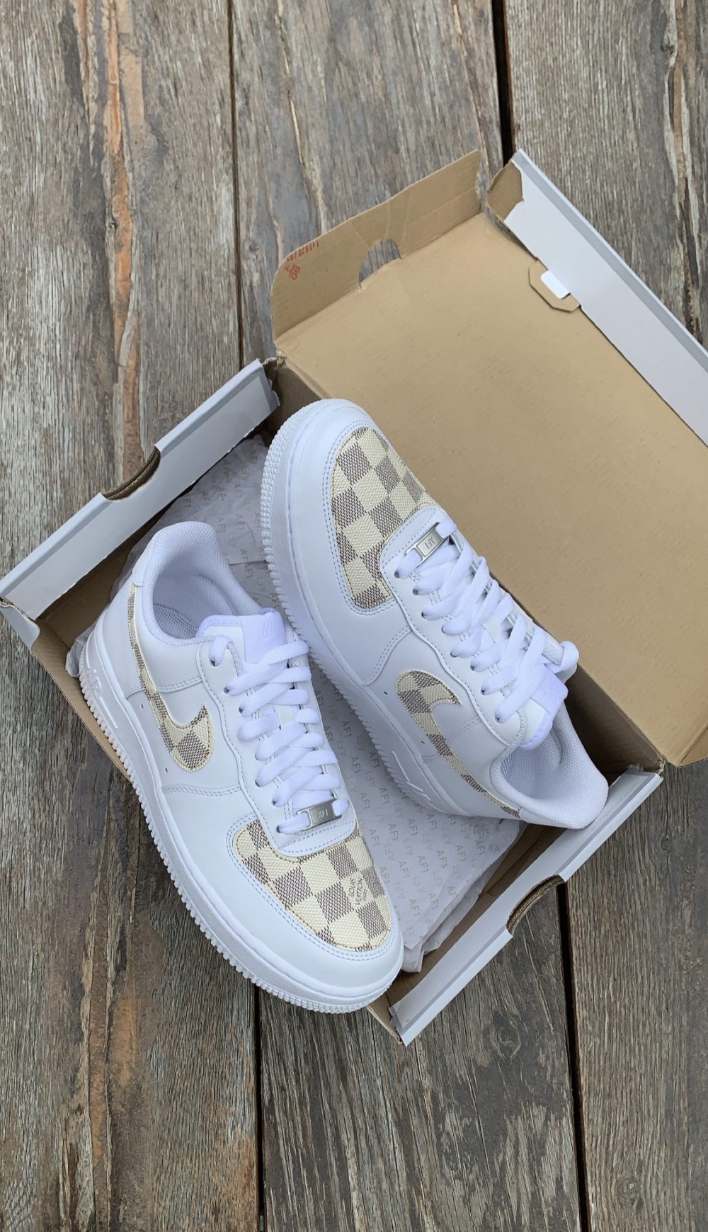 Checkered air best sale force 1