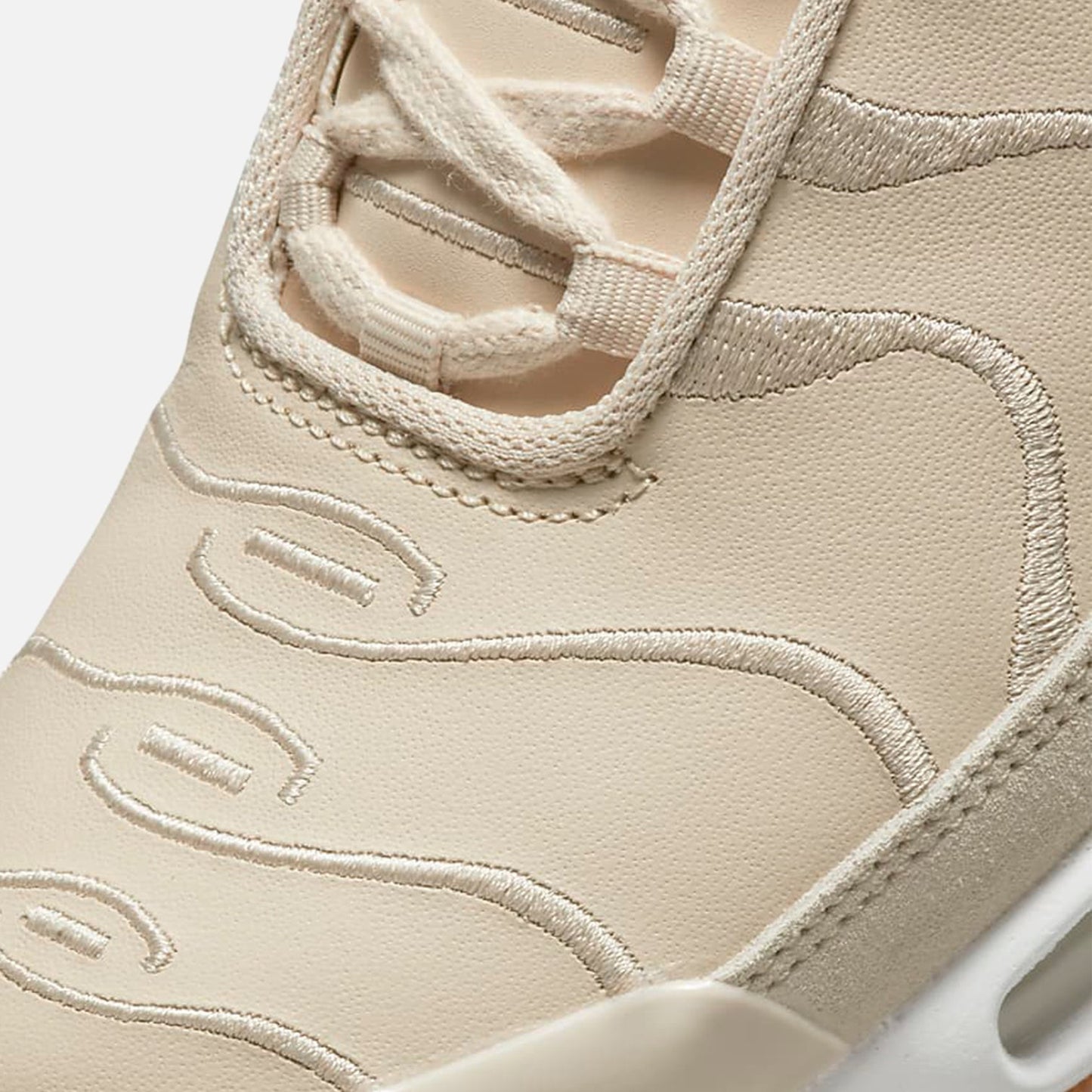 Nike Air Max Plus “Beige Gum”