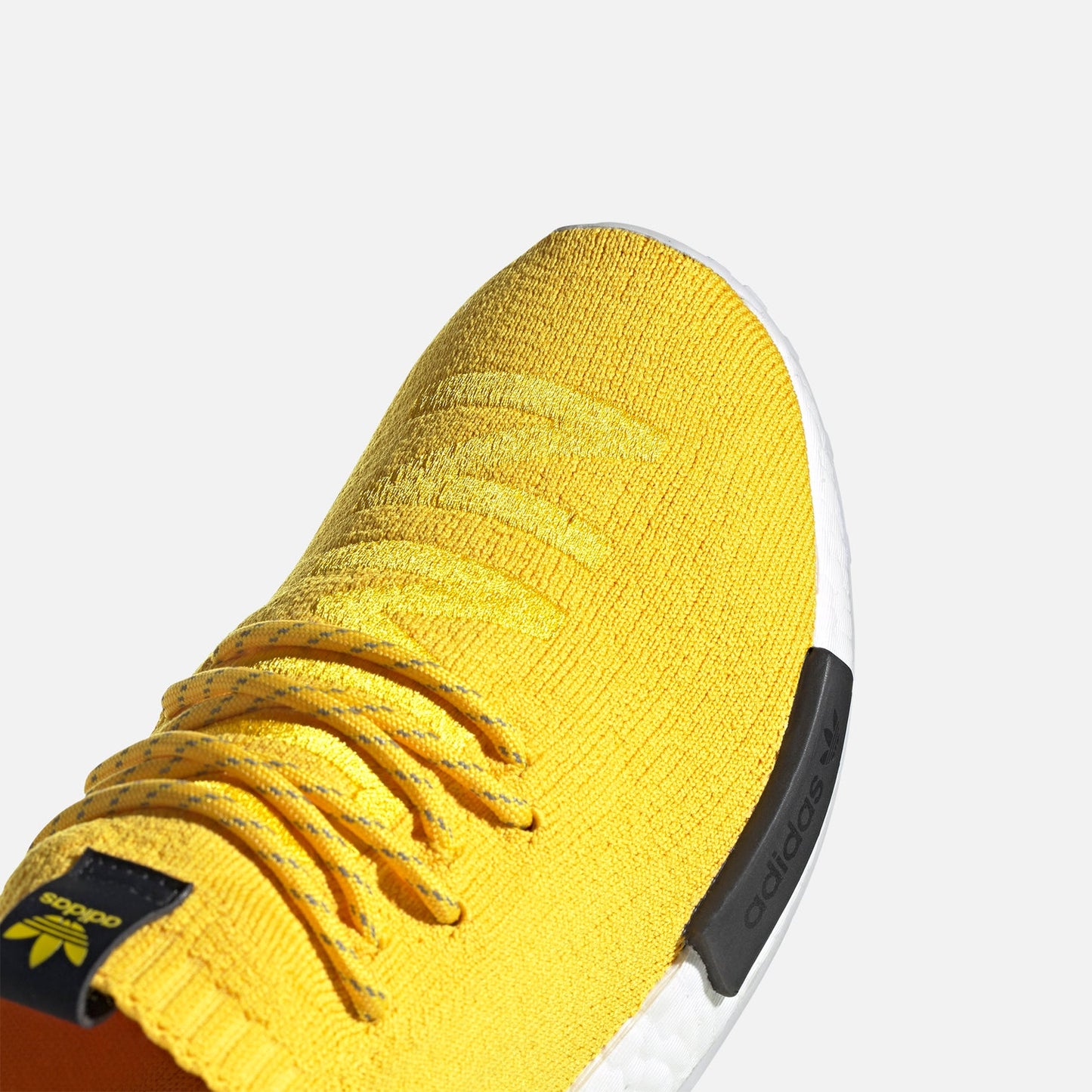 Adidas
Nmd R1 Primeknit