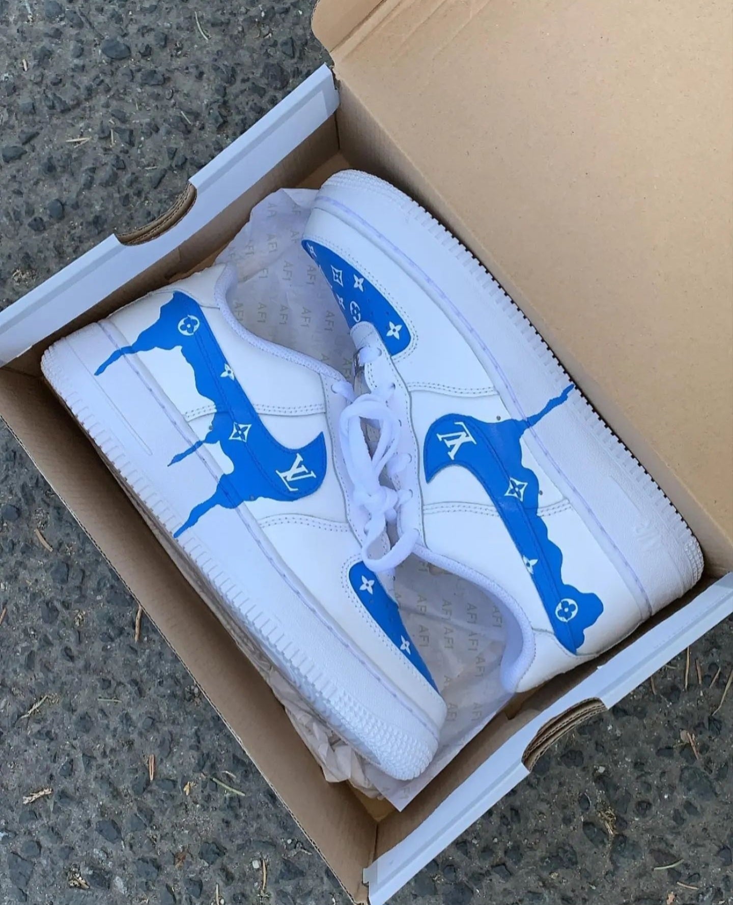 Nike Air Force 1 προσαρμοσμένη βαφή μπλε LV