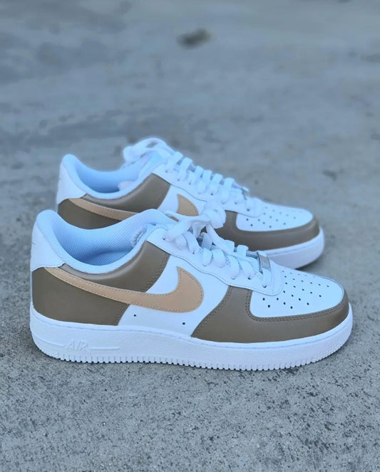 Nike Air Force 1 custom paint Brown/Beuge