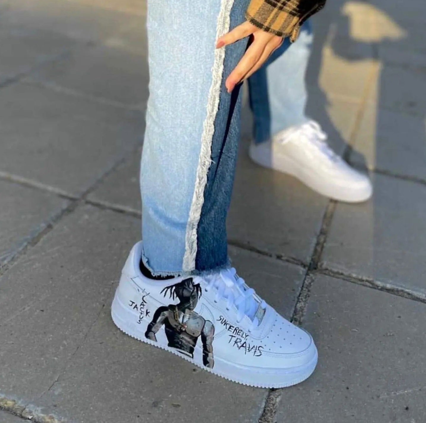 Nike Air Force 1 custom paint "Travis"