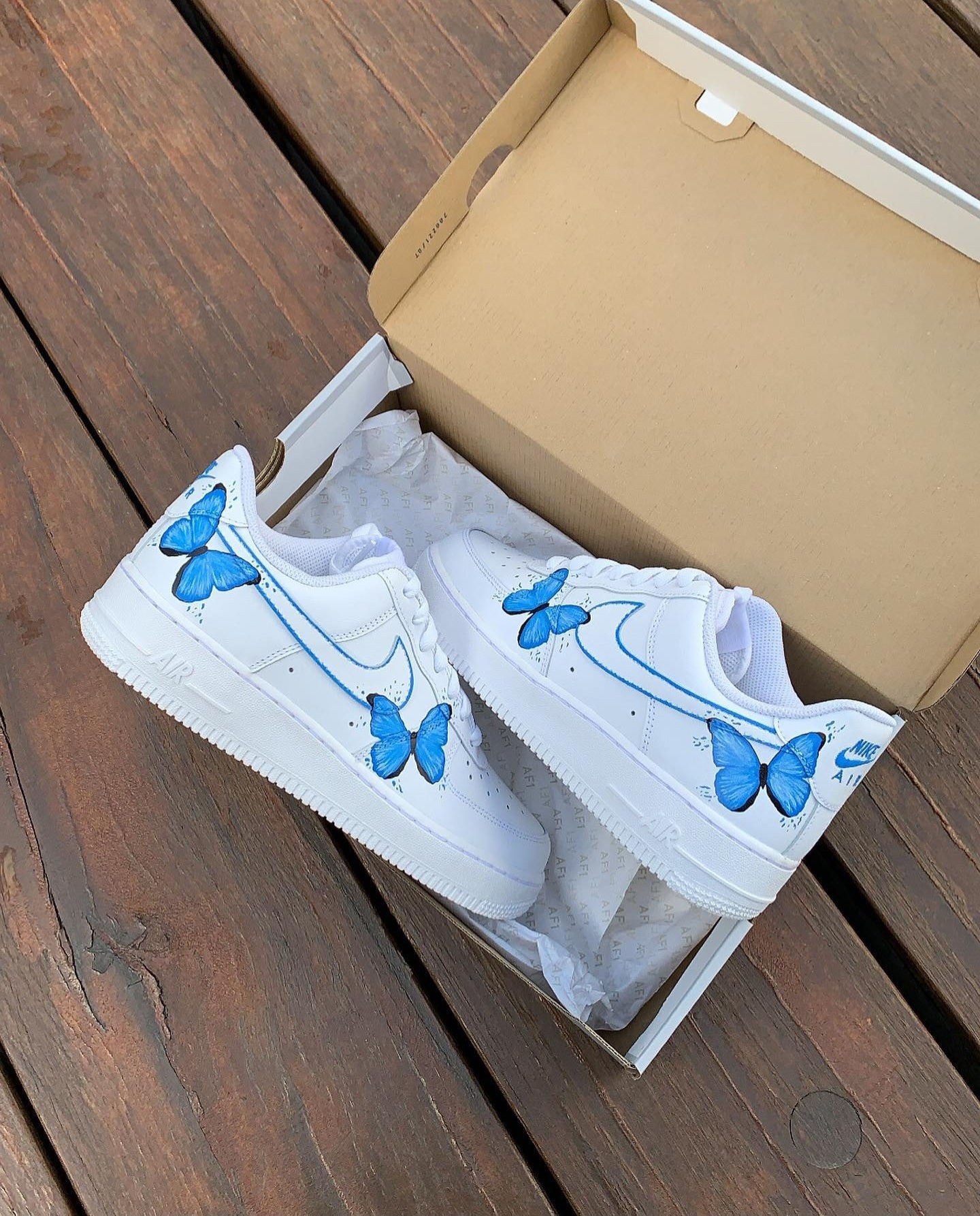 Nike Air Force 1 προσαρμοσμένες "Μπλε πεταλούδες"