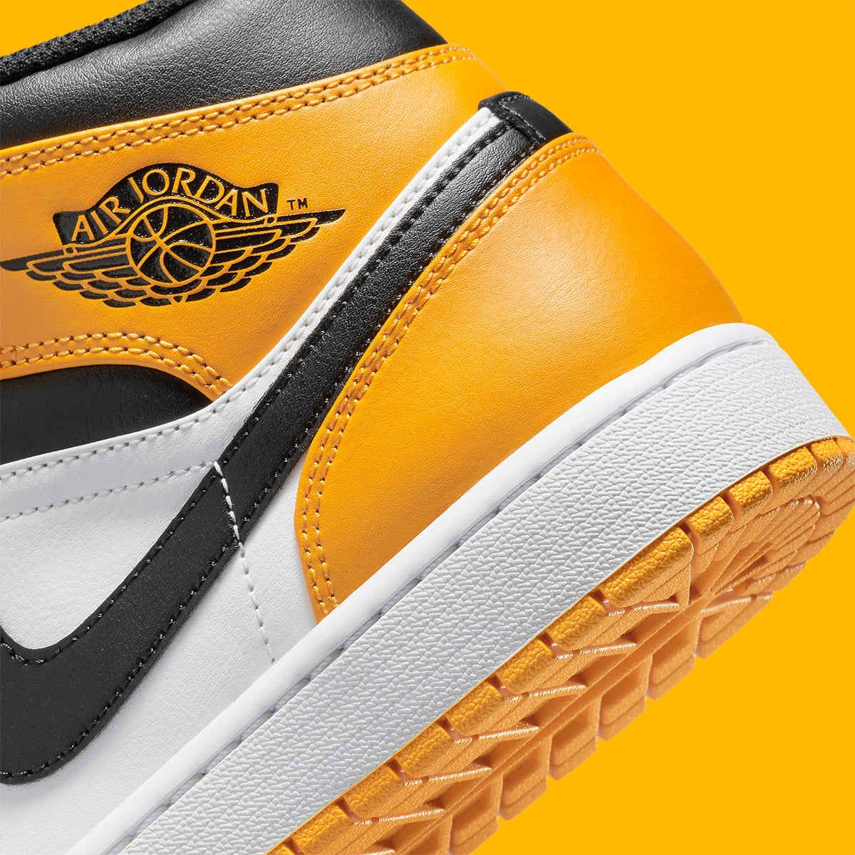 Air Jordan 1 Mid “Taxi”