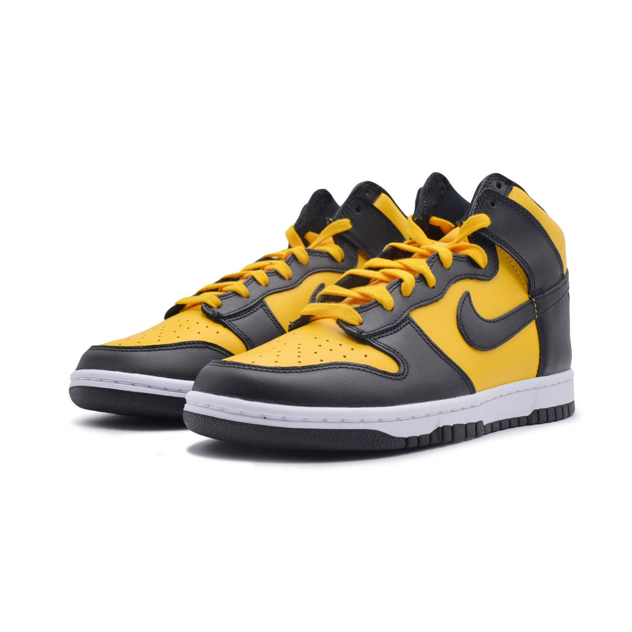 Nike Dunk High “Reverse Goldenrod”