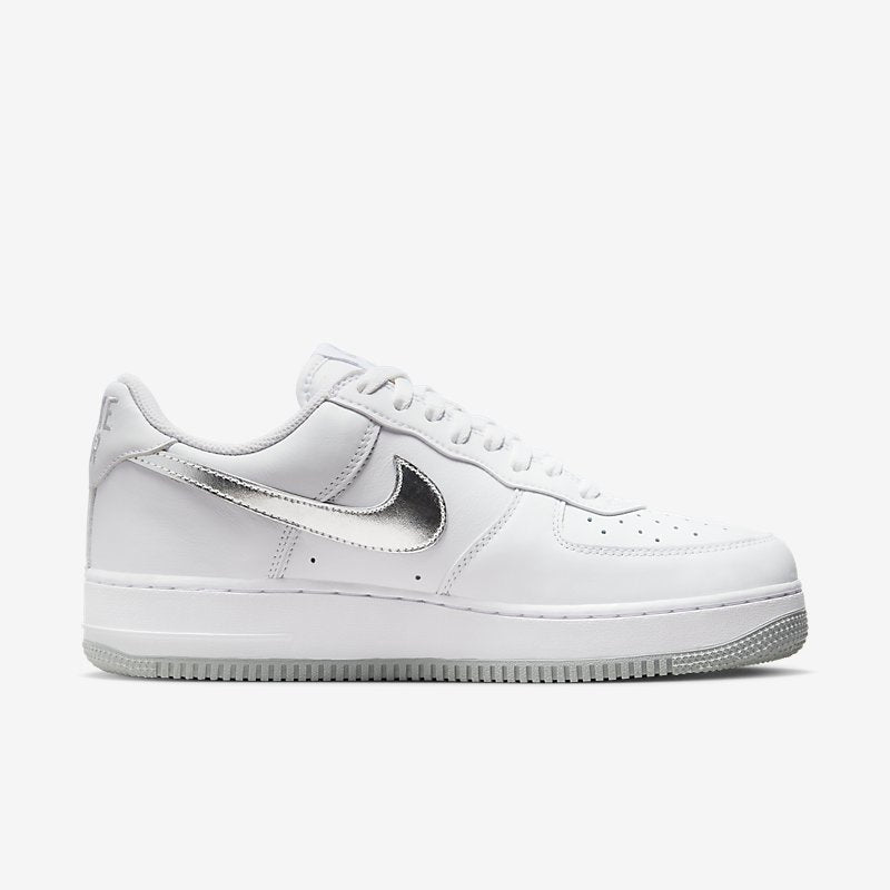Nike Air Force 1 Low "Metallic Silver"
